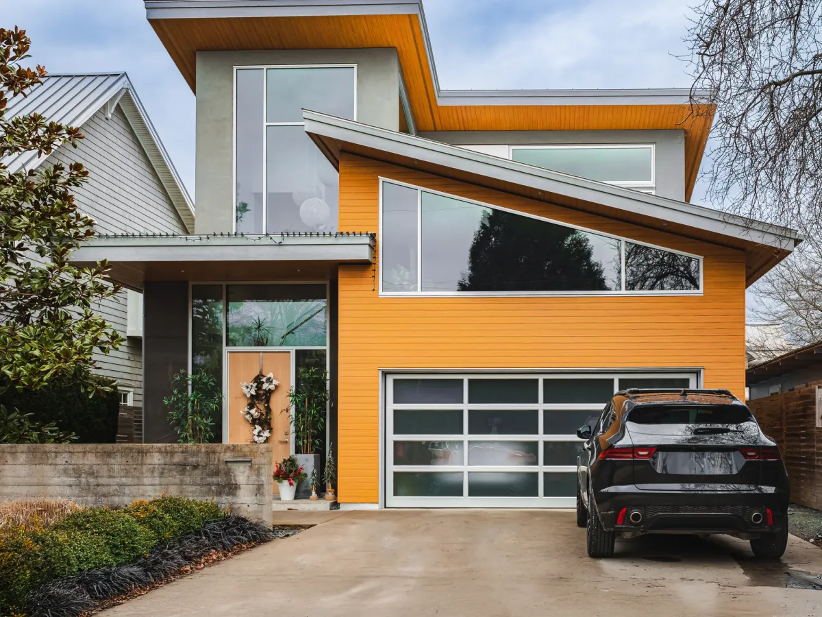 Garage Door Styles: Traditional, Carriage & Modern